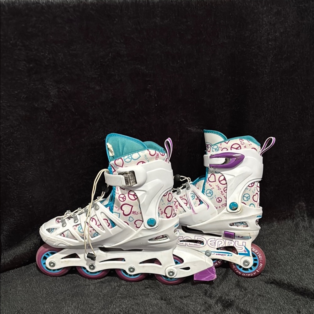 White and Purple Rollerblades with Heart Design